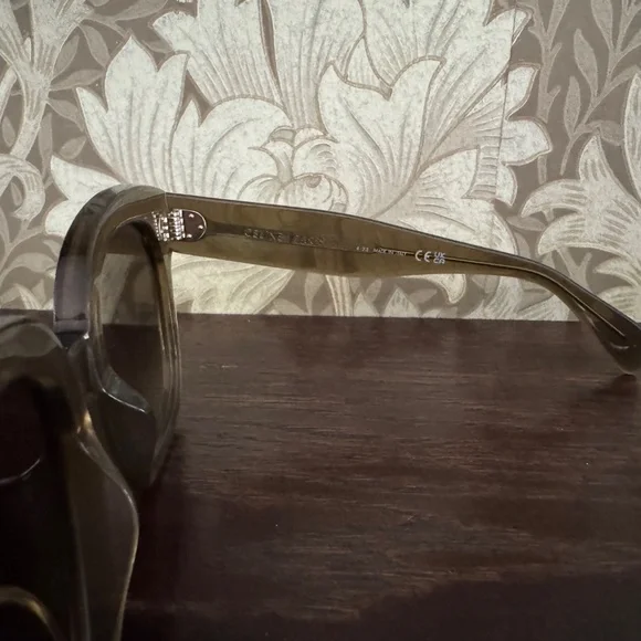 Celine 3 DOTS Sunglasses CL4002UN - Picture 4 of 12